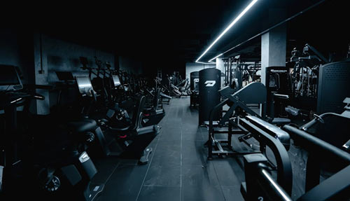 How to Choose the Right Commercial Gym Equipment for Your Facility